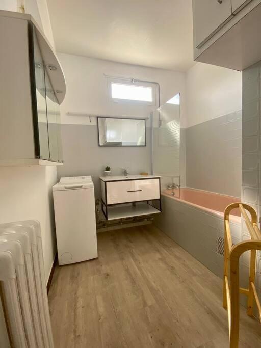 Le Buffel - Appartement 4 Chambres, Parking, Wi-Fi, Tram - 8Pers Монпельє Екстер'єр фото