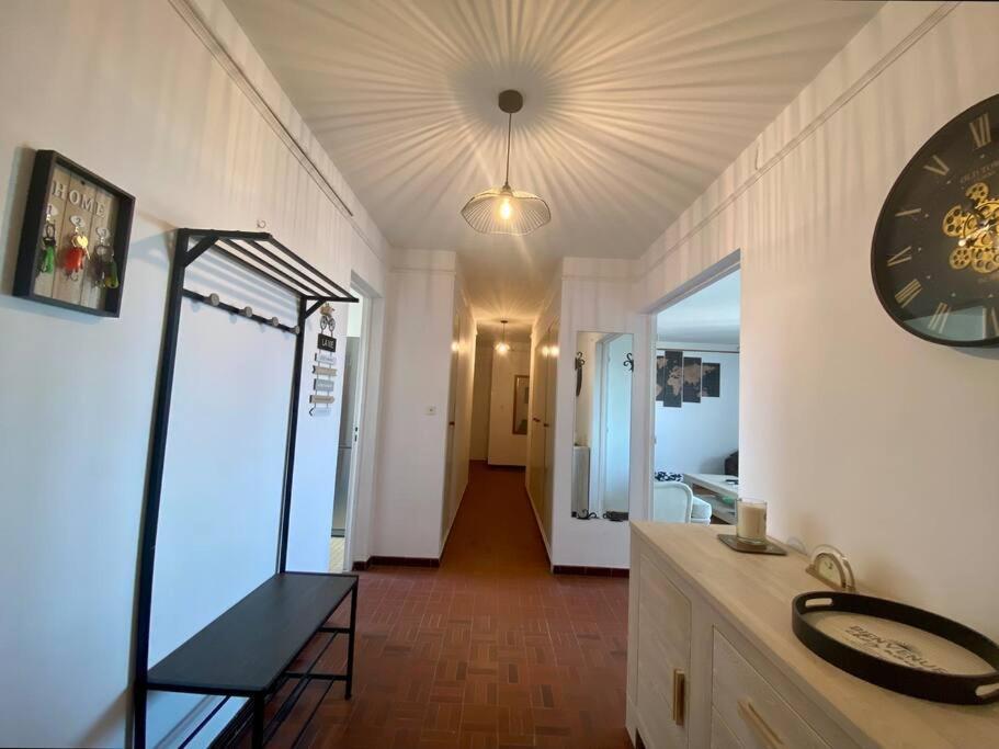 Le Buffel - Appartement 4 Chambres, Parking, Wi-Fi, Tram - 8Pers Монпельє Екстер'єр фото
